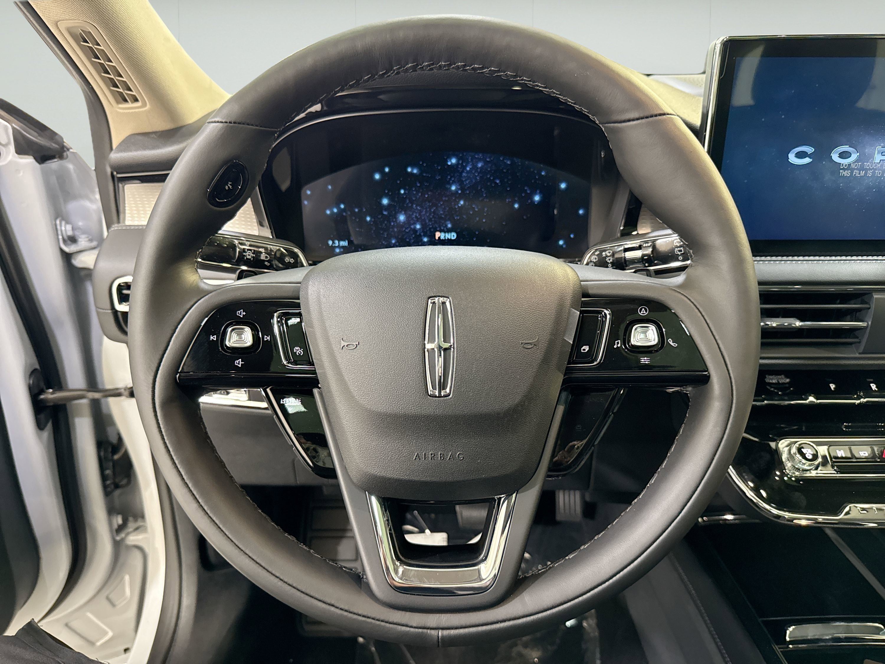 New 2026 Lincoln Corsair Reserve FWD image 13