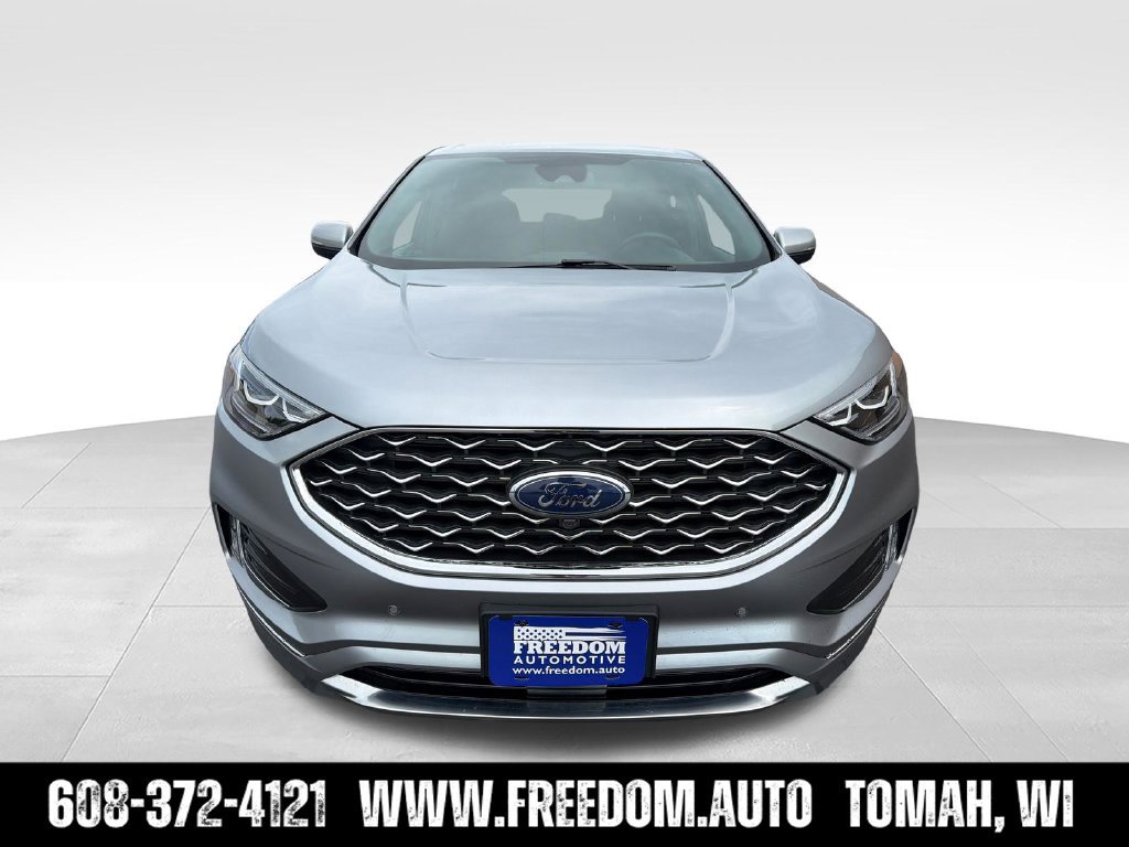 Used 2022 Ford Edge Titanium w/ Equipment Group 301A AWD/4WD image 8