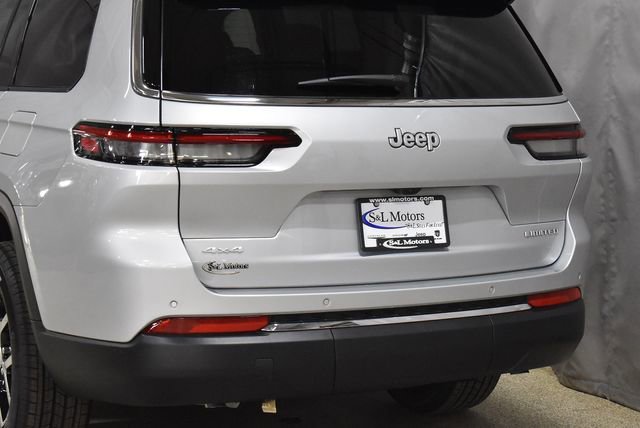 New 2025 Jeep Grand Cherokee L Limited image 9