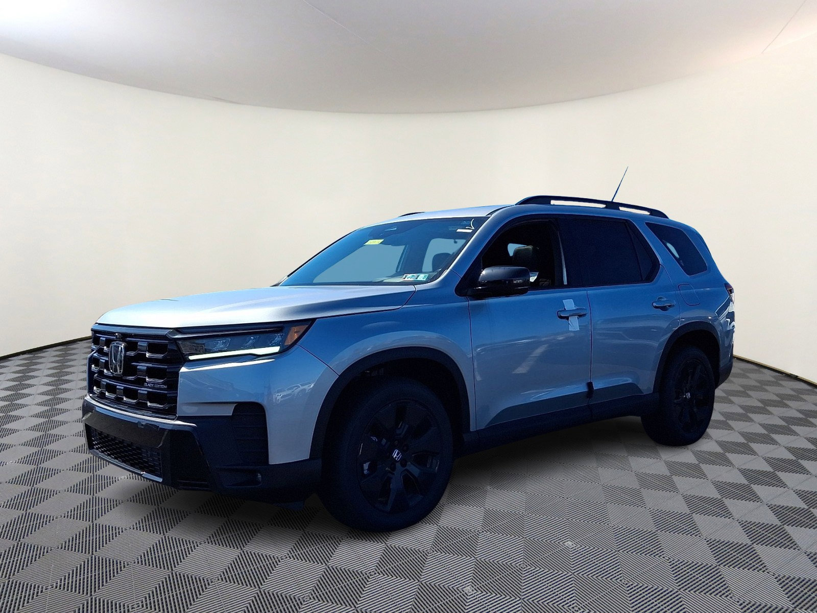 New 2026 Honda Pilot Black Edition image 2