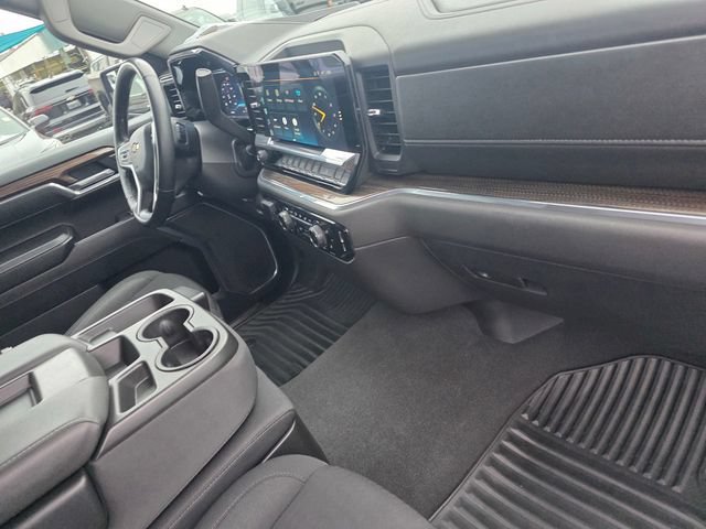 Used 2025 Chevrolet Silverado 1500 LT RWD image 21