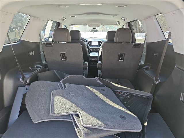 Used 2023 GMC Acadia SLE w/ Driver Convenience Package image 26