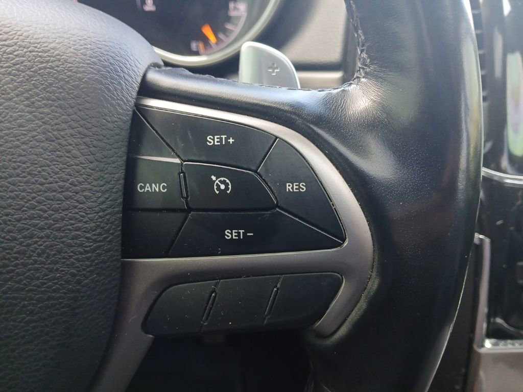 Used 2021 Jeep Grand Cherokee Limited w/ Premium Lighting Group image 15