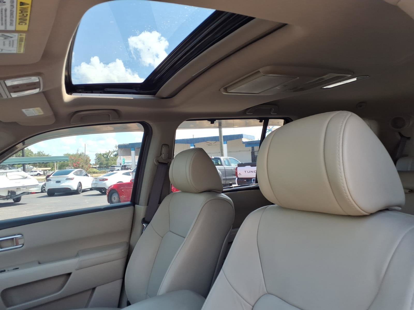 Used 2013 Honda Pilot Touring image 25