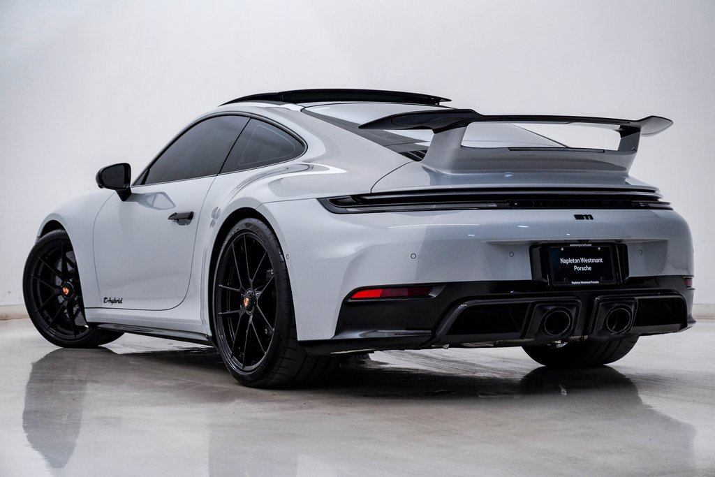 Certified 2025 Porsche 911 Carrera 4 GTS image 3