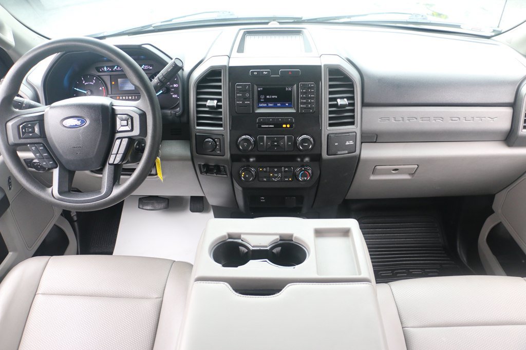Used 2019 Ford F550 4x4 Crew Cab Super Duty image 13