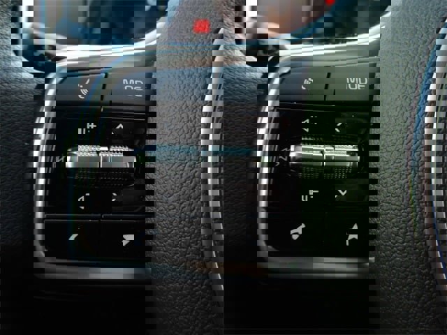 New 2025 Kia Sorento LX image 22