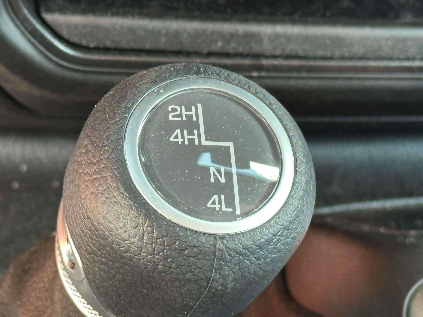 Used 2025 Jeep Wrangler Sport AWD/4WD image 22
