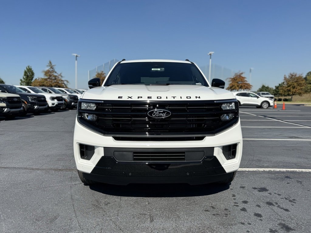 New 2025 Ford Expedition Platinum w/ Stealth Performance Package image 2