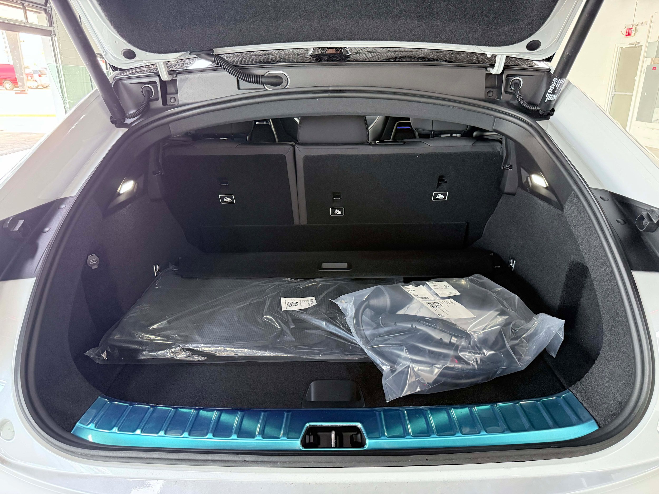 New 2026 Polestar Polestar 4 AWD/4WD image 26