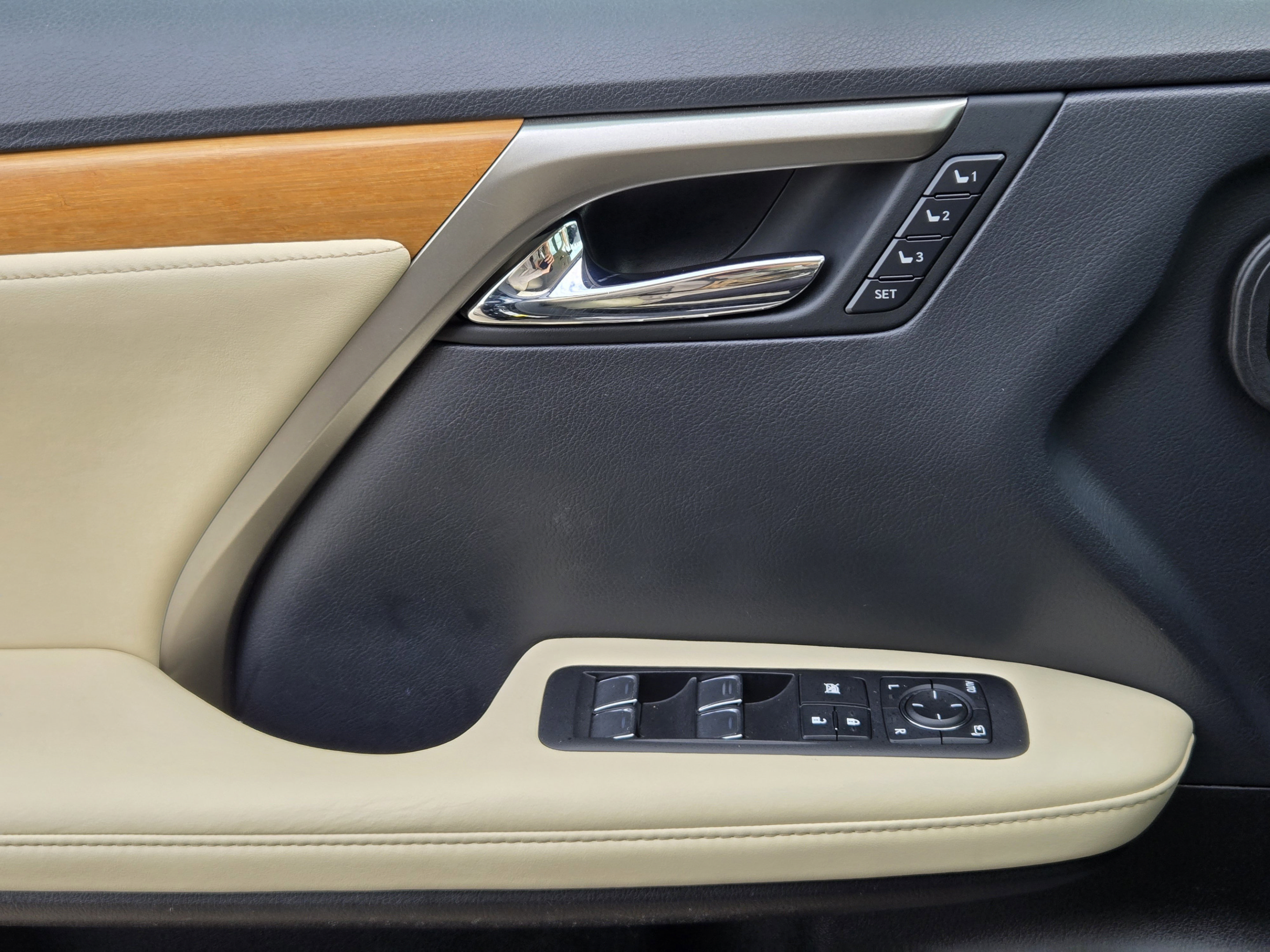 Certified 2022 Lexus RX 350 FWD w/ Premium Package image 22