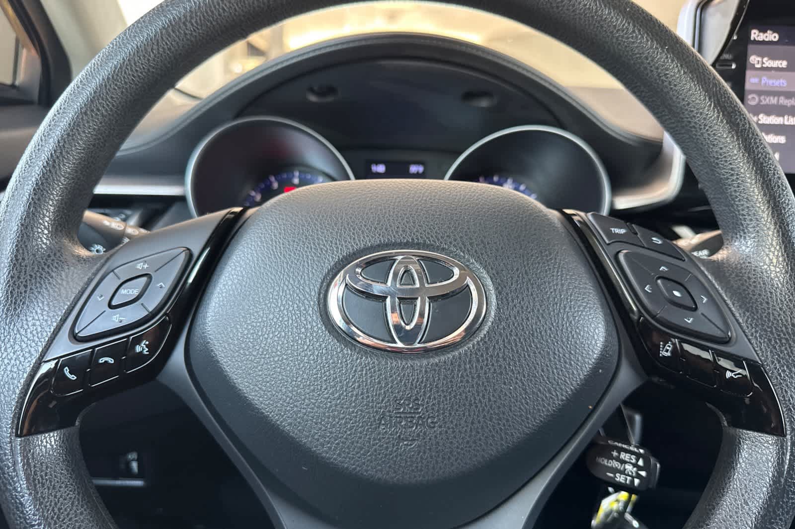 Certified 2020 Toyota C-HR LE FWD image 23