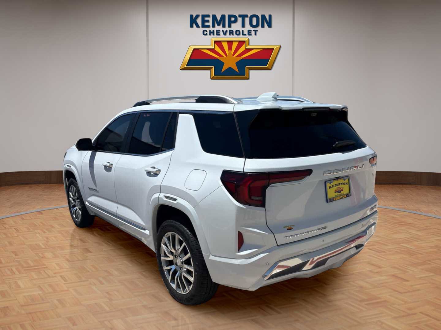 Used 2026 GMC Terrain Denali AWD/4WD image 4
