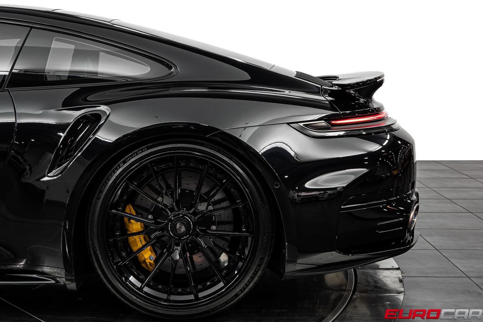Used 2026 Porsche 911 Turbo S AWD/4WD image 16