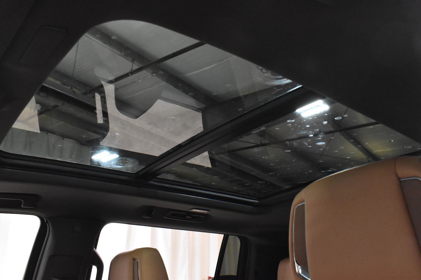 New 2026 Cadillac Escalade ESV Luxury w/ Touring Package image 3