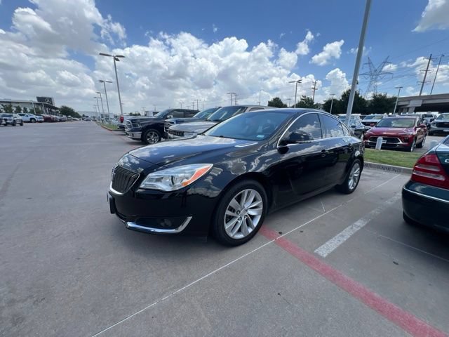 Used 2016 Buick Regal Premium FWD image 2