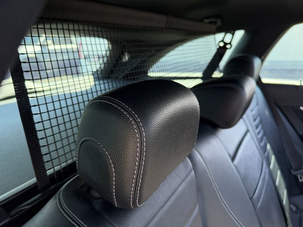 Used 2019 Mercedes-Benz E 450 4MATIC Wagon w/ Premium Package image 29