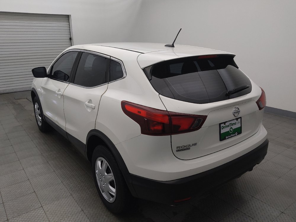 Used 2017 Nissan Rogue Sport S FWD image 5
