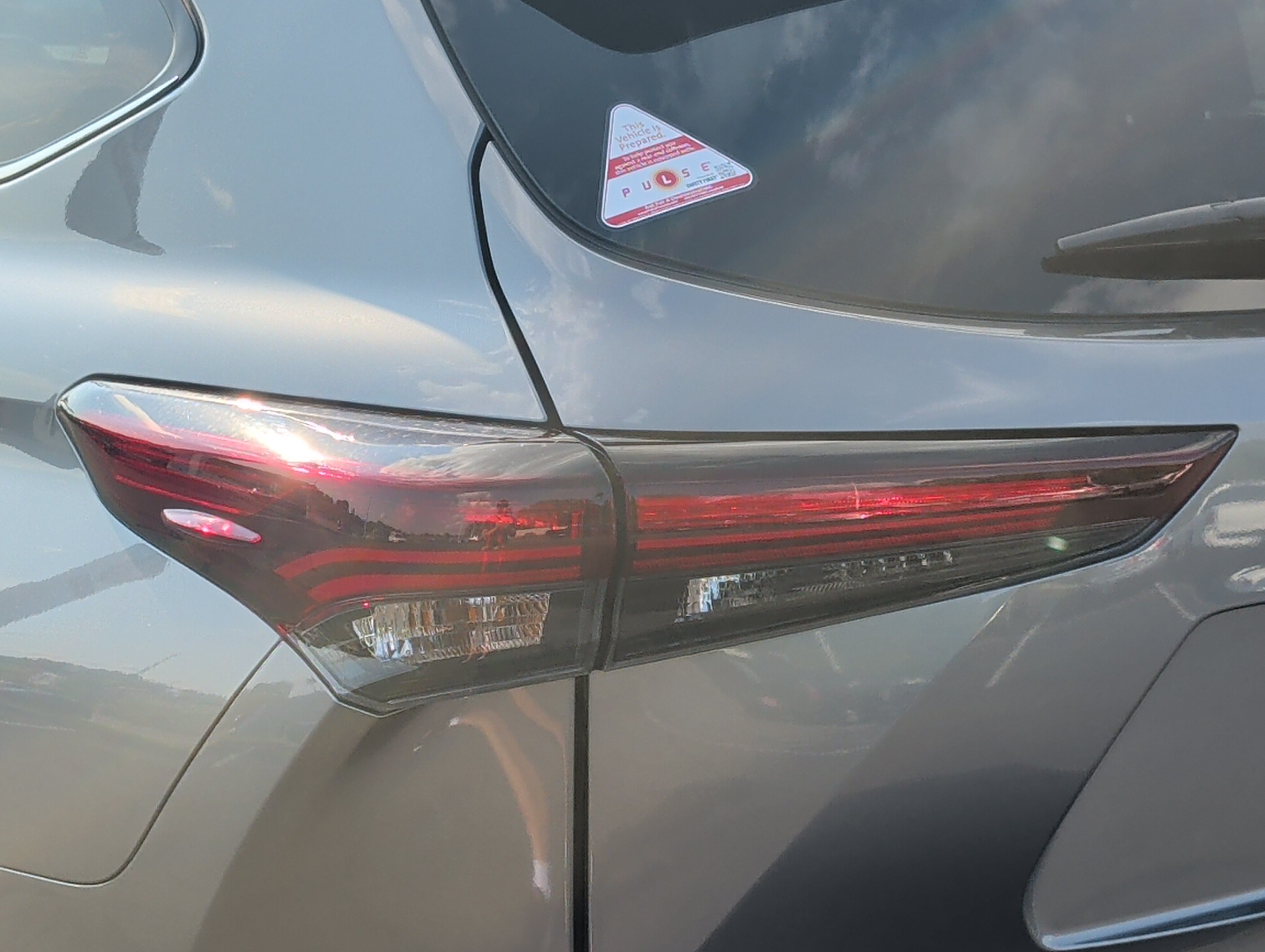 Certified 2026 Toyota Highlander XLE AWD/4WD image 17