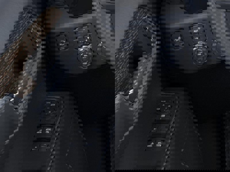 New 2026 GMC Sierra 1500 SLE w/ Preferred Package image 40