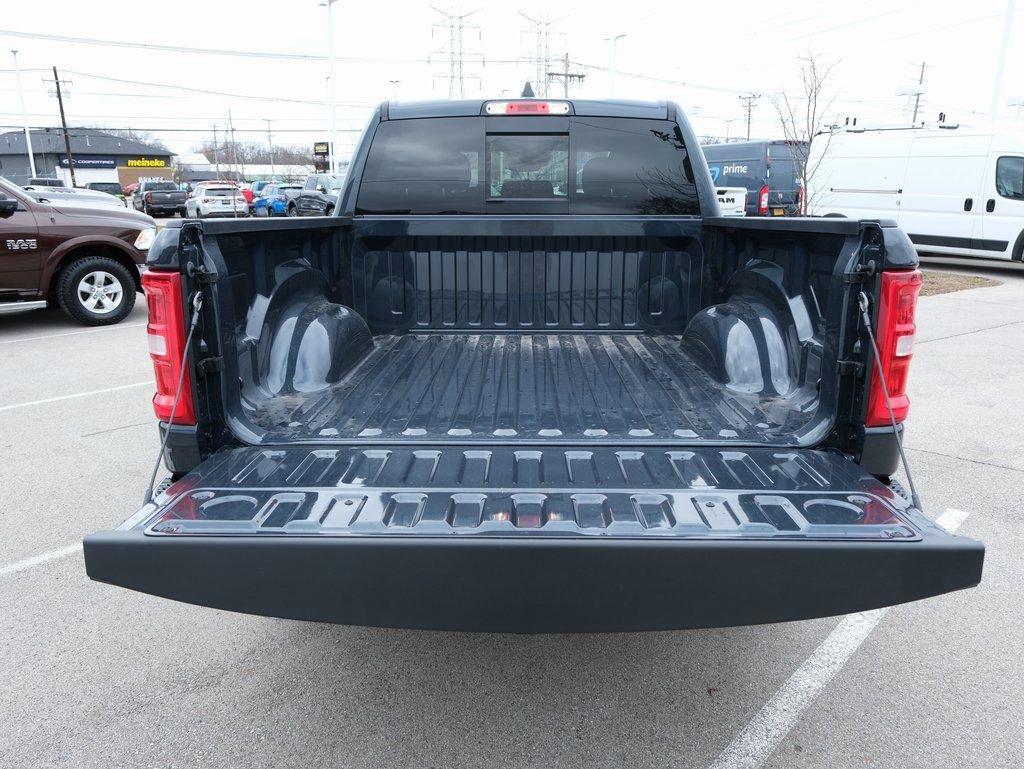 New 2026 RAM 1500 4x4 Crew Cab image 31