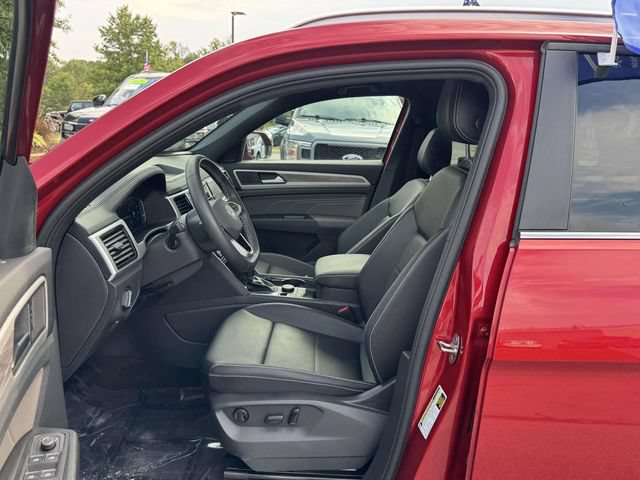Used 2022 Volkswagen Atlas Cross Sport SE AWD/4WD image 19