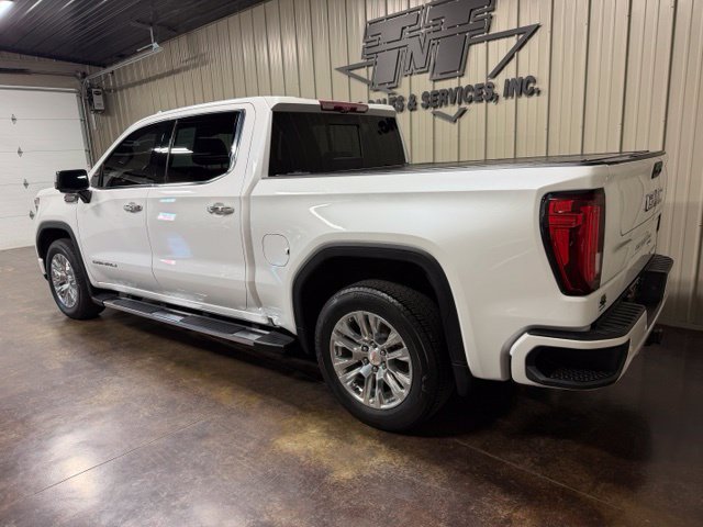 Used 2023 GMC Sierra 1500 Denali w/ Technology Package AWD/4WD image 5