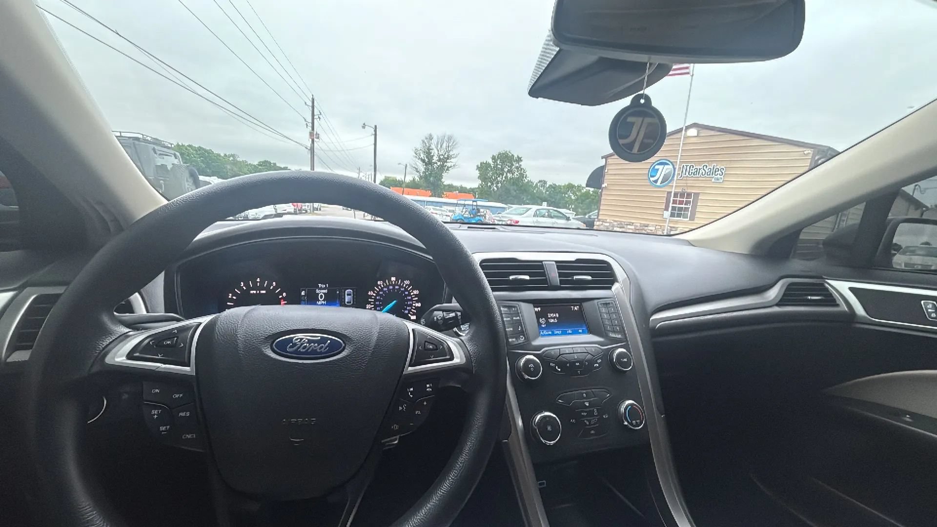 Used 2019 Ford Fusion S FWD image 14