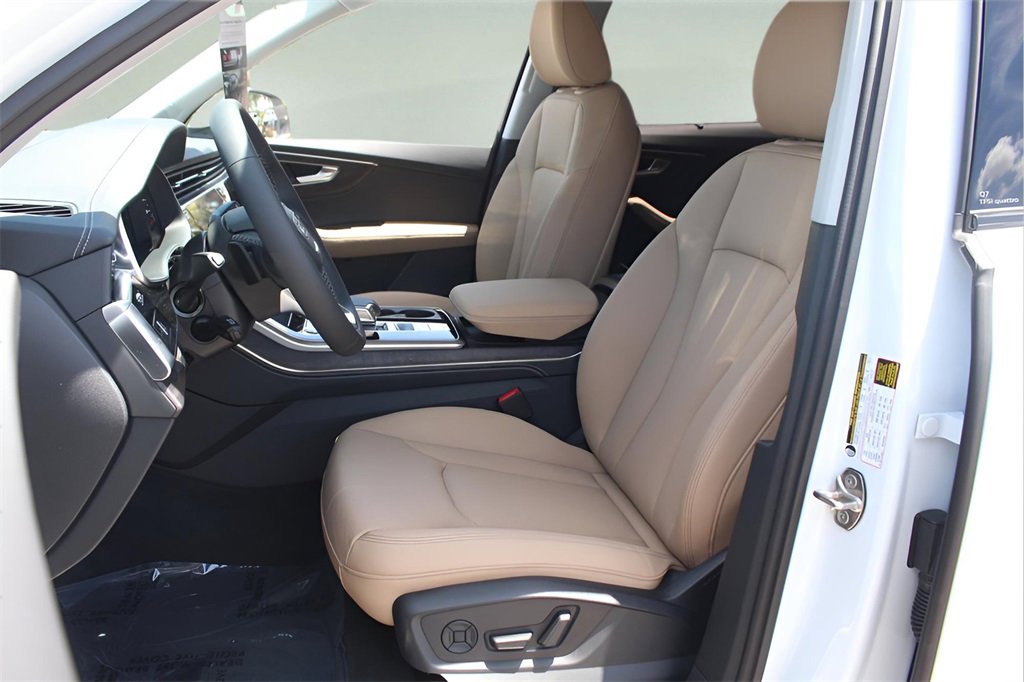 New 2025 Audi Q7 3.0T Premium Plus image 13