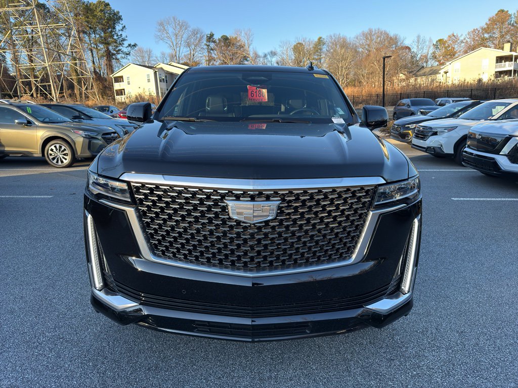 Used 2023 Cadillac Escalade Premium Luxury w/ Performance Package image 2