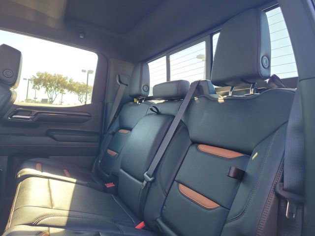 Certified 2023 GMC Sierra 1500 AT4 w/ Technology Package image 14