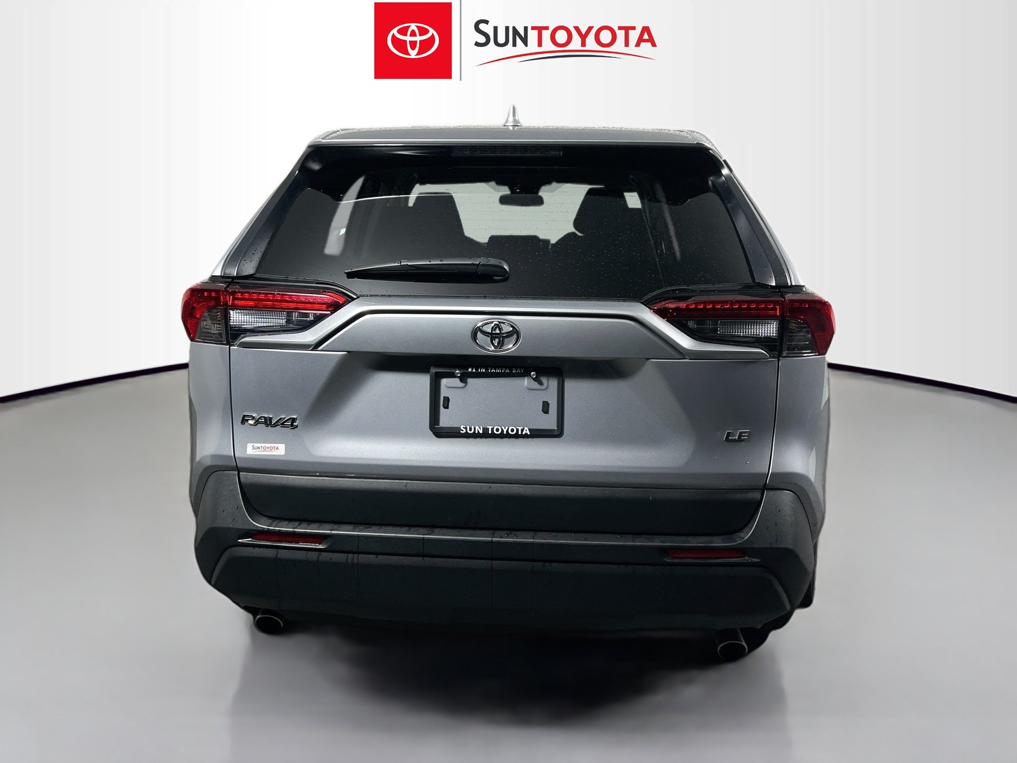 Used 2025 Toyota RAV4 LE FWD image 5