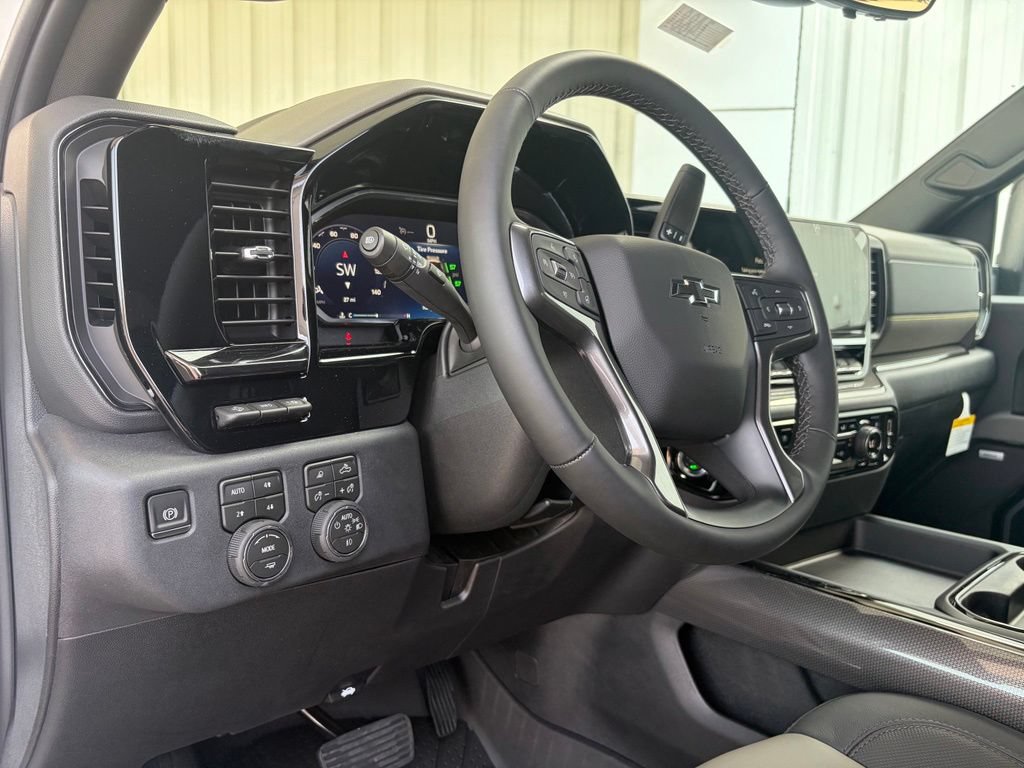 New 2026 Chevrolet Silverado 2500 ZR2 AWD/4WD image 16