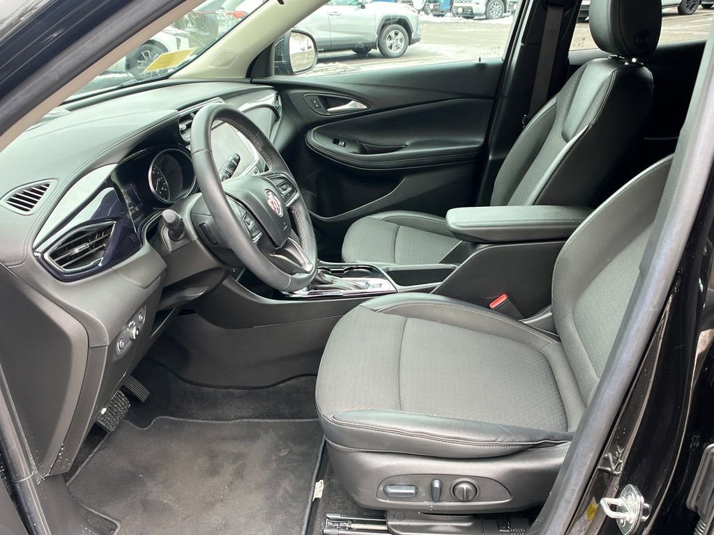 Used 2023 Buick Encore GX Preferred w/ Cold Weather Comfort Package image 9