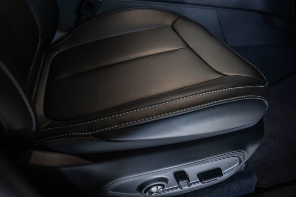 New 2025 Jeep Grand Cherokee Limited image 35