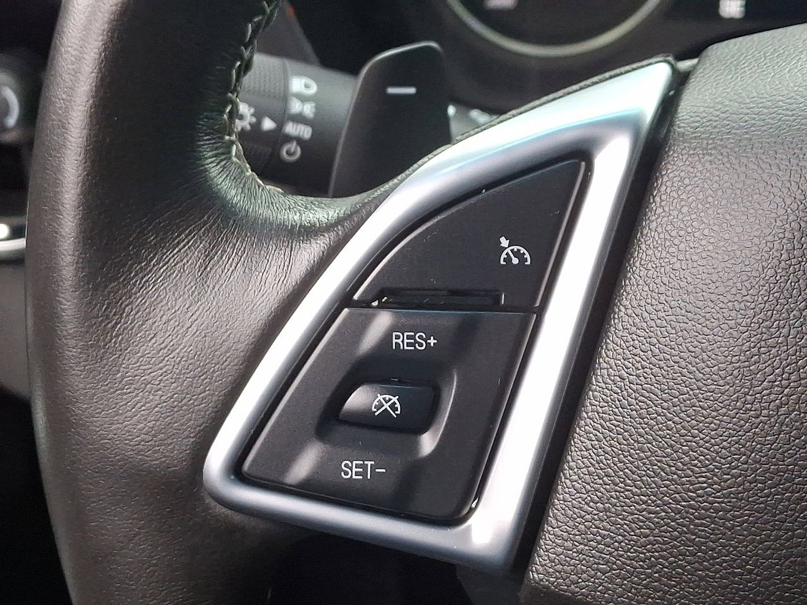 Certified 2022 Chevrolet Camaro LT w/ RS Package image 17