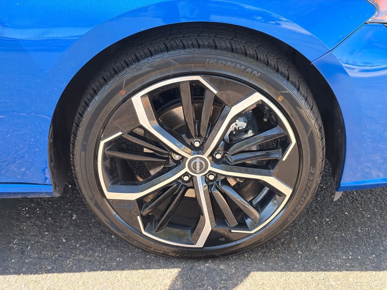 Certified 2025 Nissan Altima 2.5 SR FWD image 10