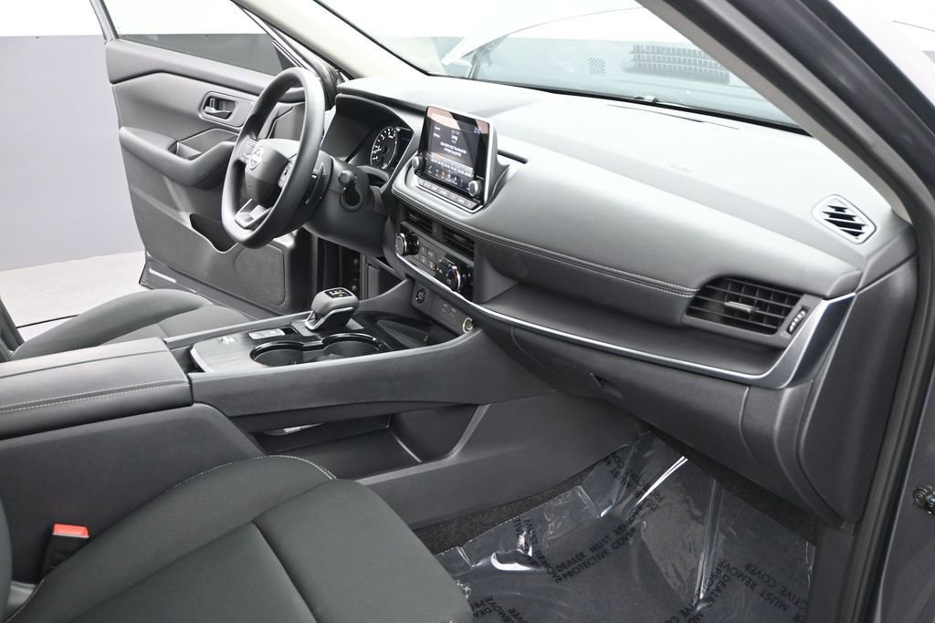 Certified 2026 Nissan Rogue S FWD image 26