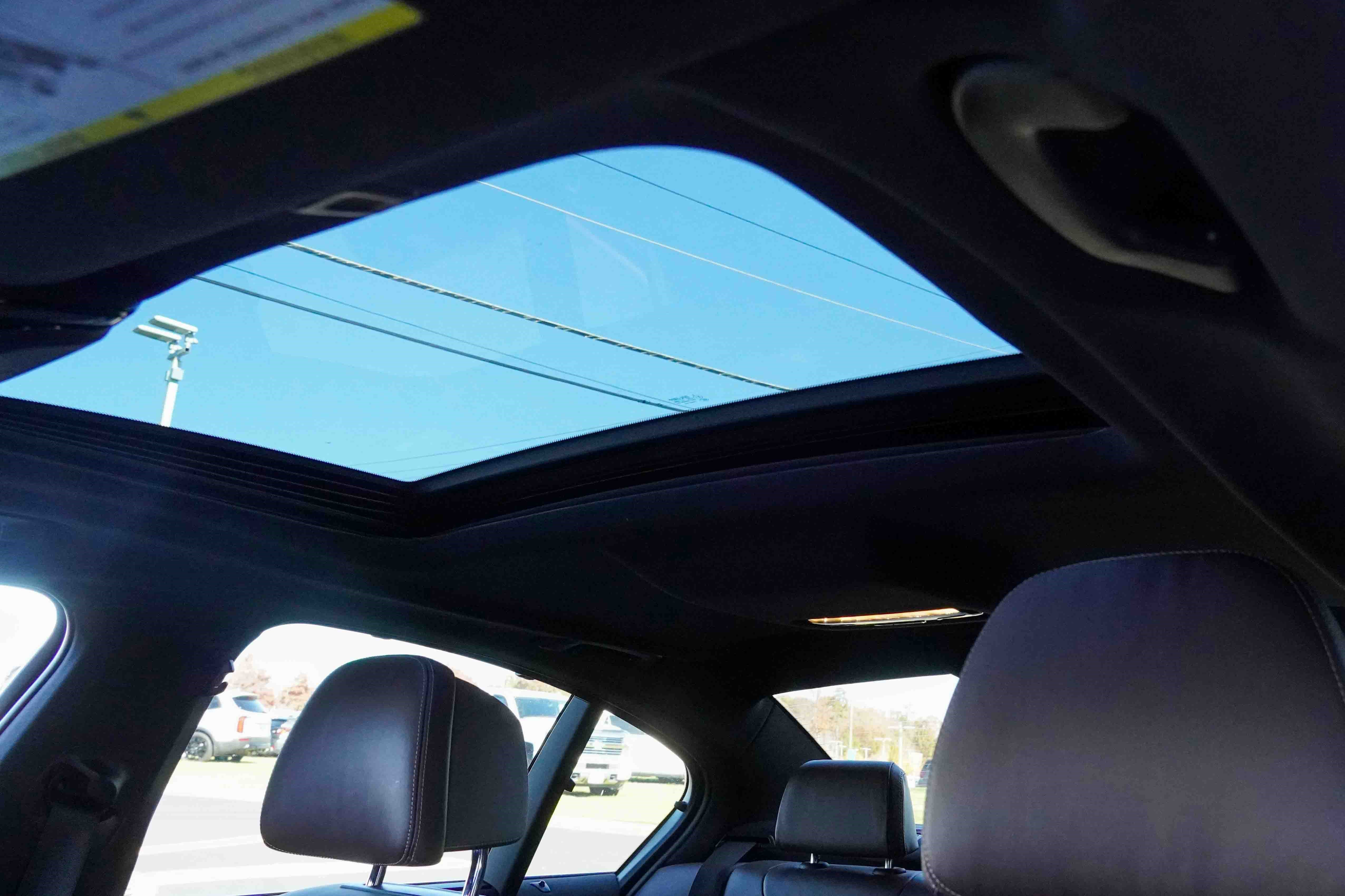 Certified 2022 BMW M550i xDrive w/ Executive Package image 14