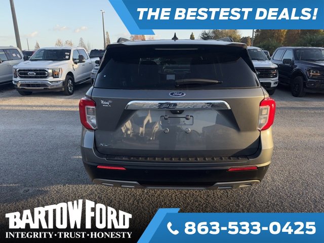 Used 2024 Ford Explorer XLT w/ Equipment Group 202A image 6