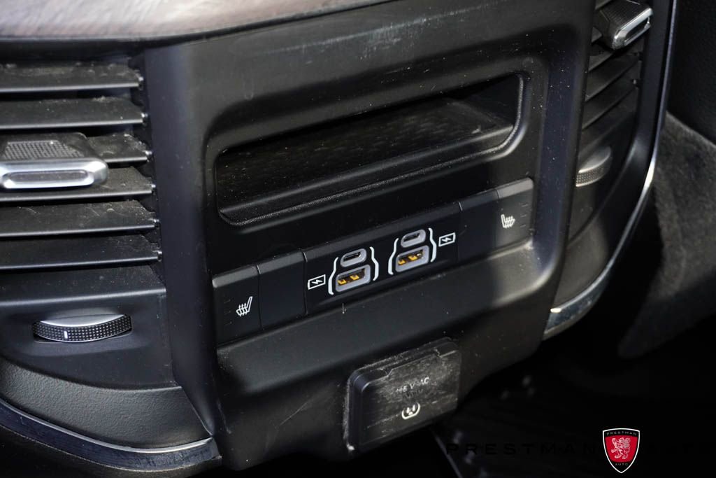 Used 2025 RAM 3500 Laramie AWD/4WD image 58