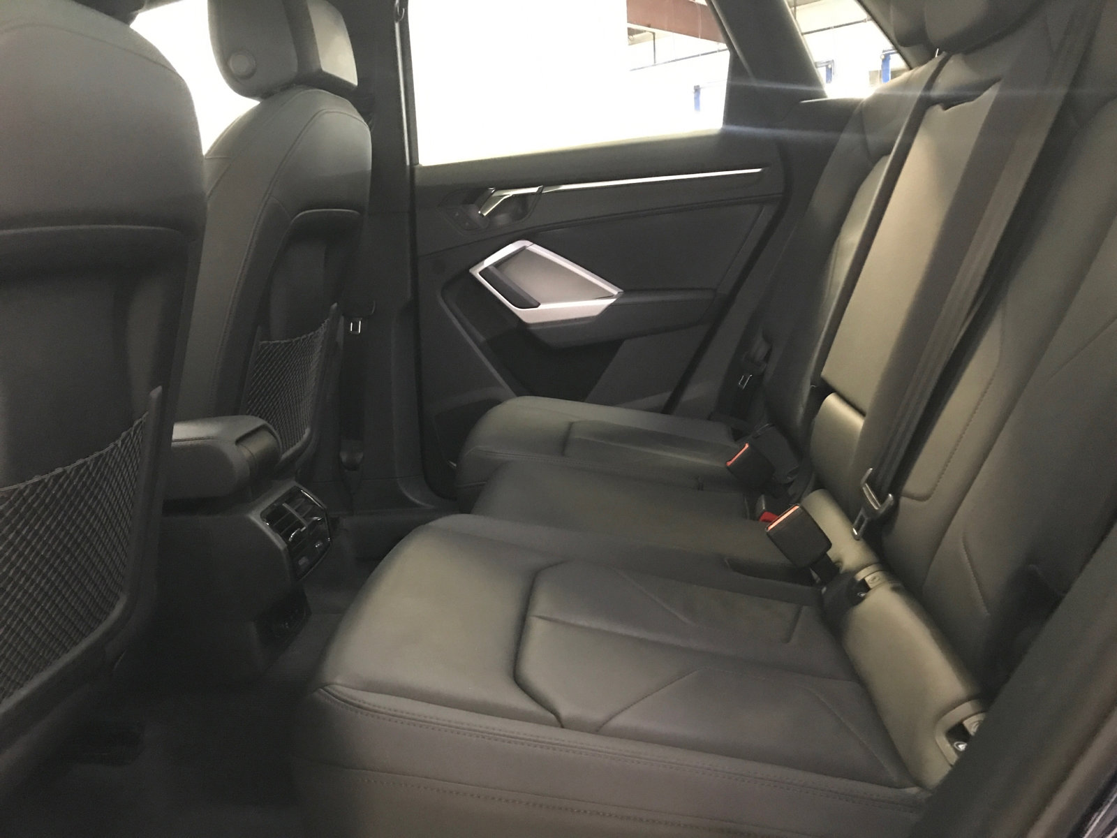 Used 2023 Audi Q3 2.0T Premium w/ Convenience Package image 12