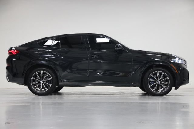 Used 2025 BMW X6 M60i w/ Parking Assistance Package AWD/4WD image 20
