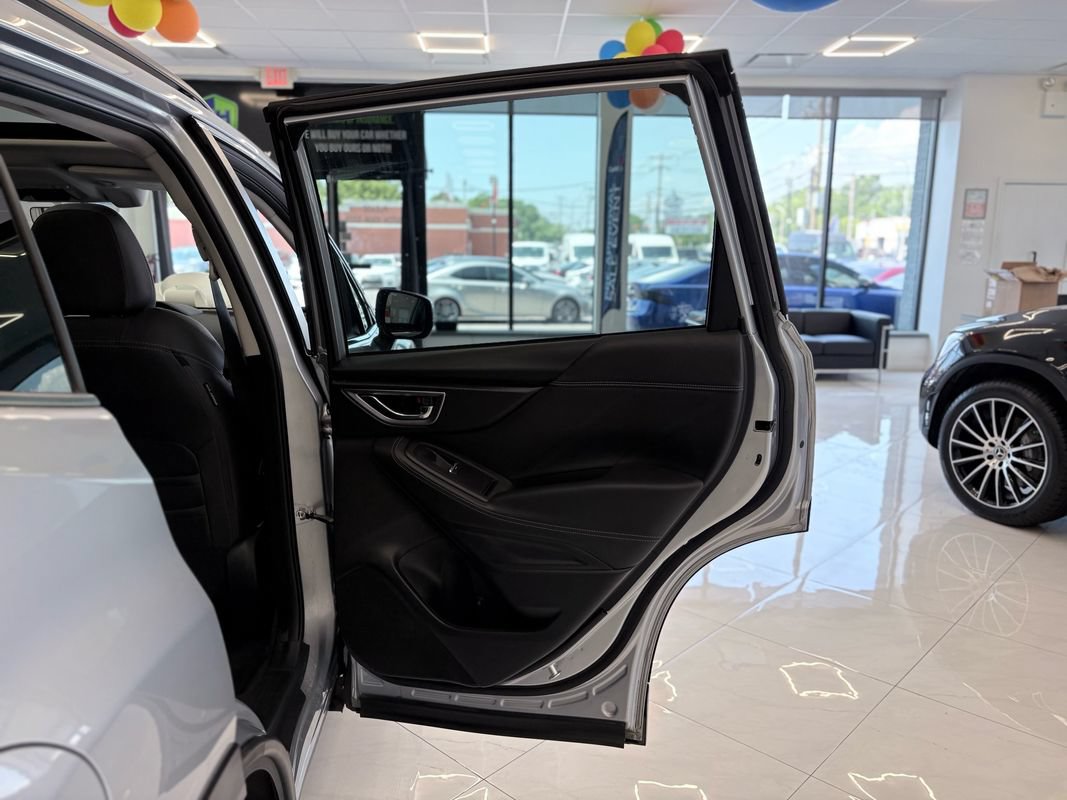 Used 2020 Subaru Forester Limited AWD/4WD image 36