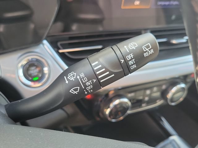 Used 2024 Chevrolet Trax LT w/ Driver Confidence Package FWD image 29