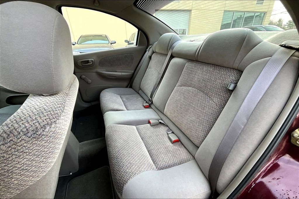Used 2001 Dodge Neon Highline image 31