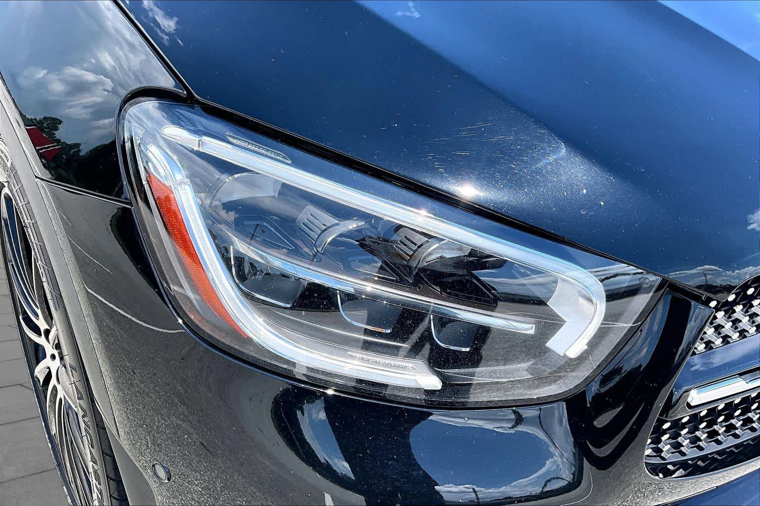 Used 2021 Mercedes-Benz GLC 300 image 28