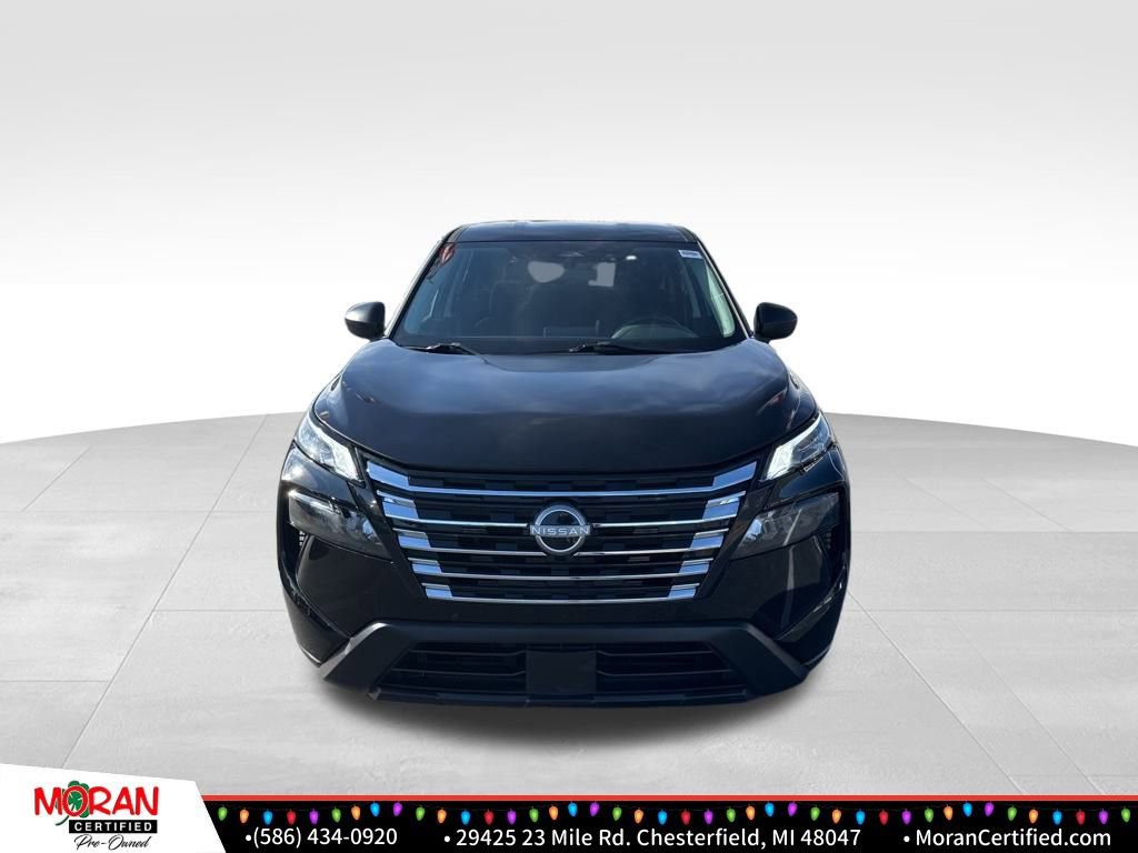 Used 2024 Nissan Rogue S image 8