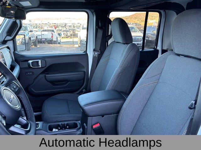 New 2026 Jeep Gladiator Sport AWD/4WD image 13