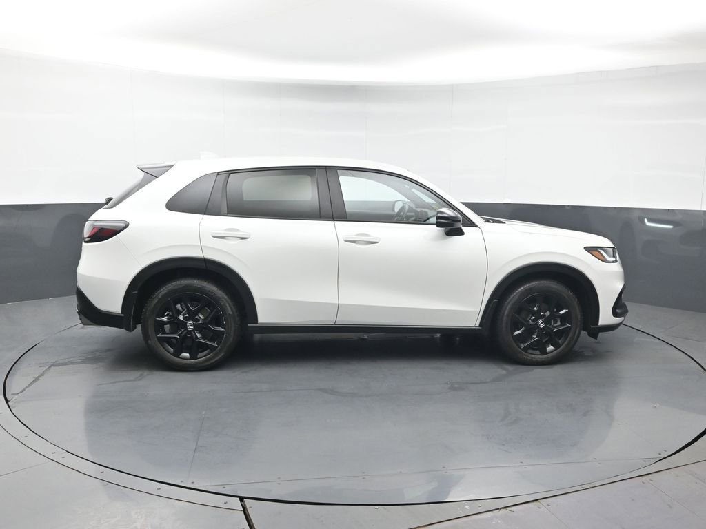 Certified 2023 Honda HR-V Sport image 8